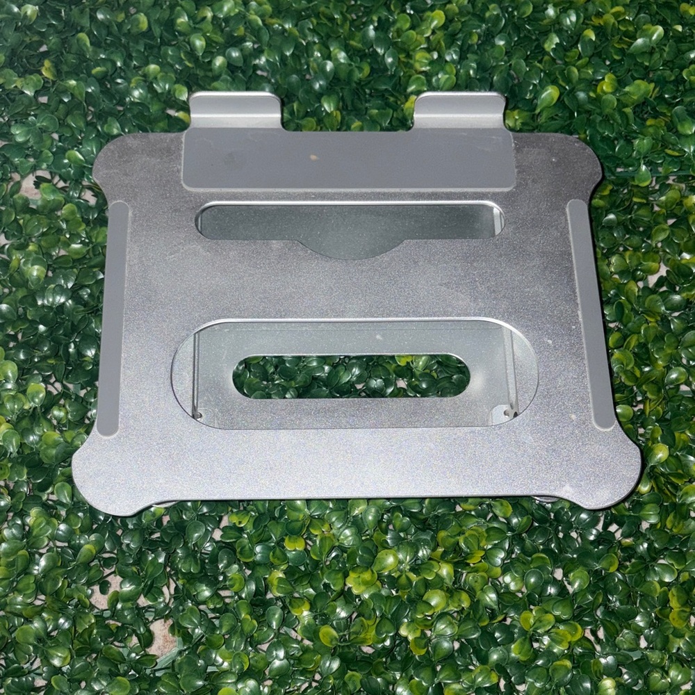 Laptop Stand - Picture 3 of 3